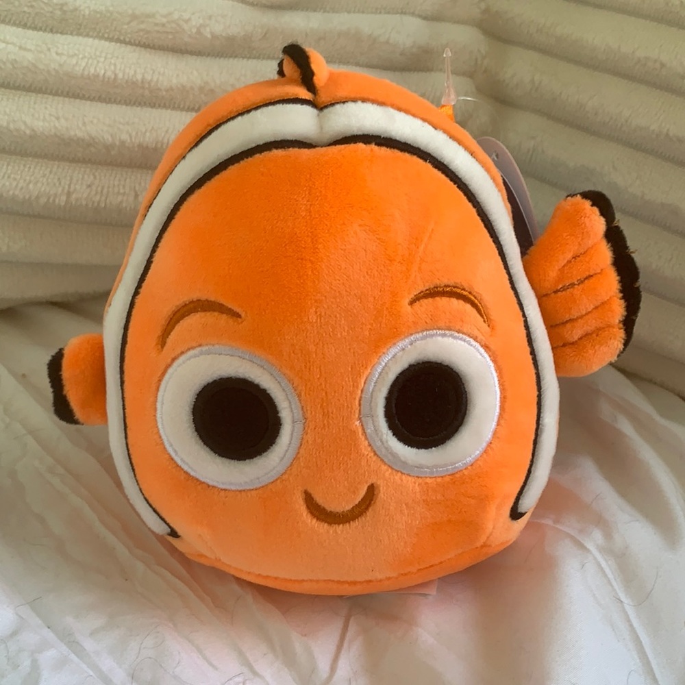disney nemo squishmallow 5” NWT